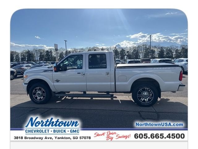 2015 Ford Super Duty F-250 SRW Lariat