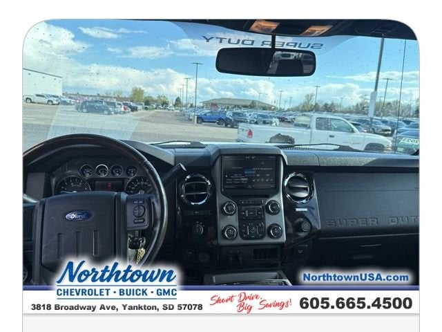 2015 Ford Super Duty F-250 SRW Lariat