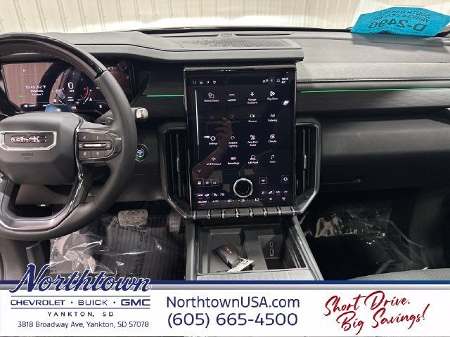2027 GMC Acadia AT4
