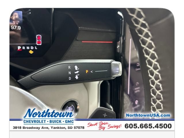 2024 GMC Acadia Denali