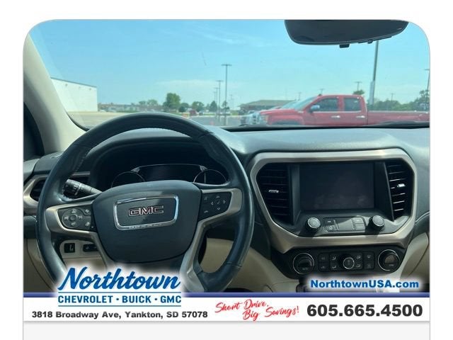 2021 GMC Acadia Denali