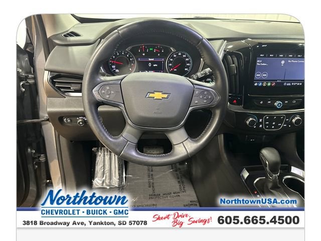 2021 Chevrolet Traverse LT Cloth