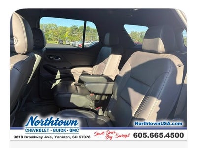 2023 Chevrolet Traverse LT Leather