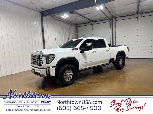 2024 GMC Sierra 2500 HD Denali