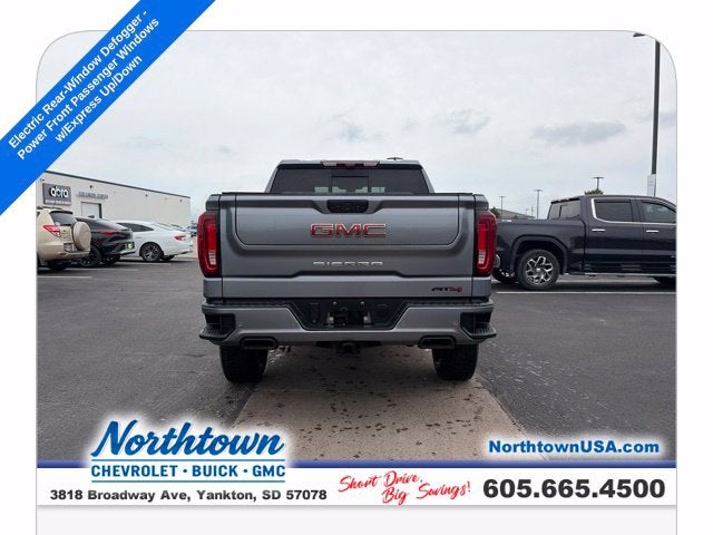 2021 GMC Sierra 1500 AT4