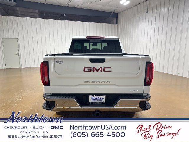2026 GMC Sierra 1500 SLT - Photo 4