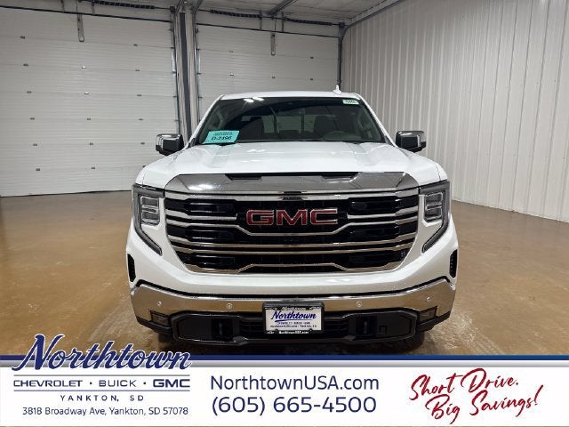 2026 GMC Sierra 1500 SLT - Photo 8
