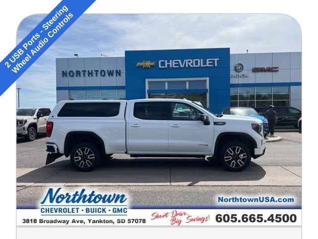 2023 GMC Sierra 1500 AT4