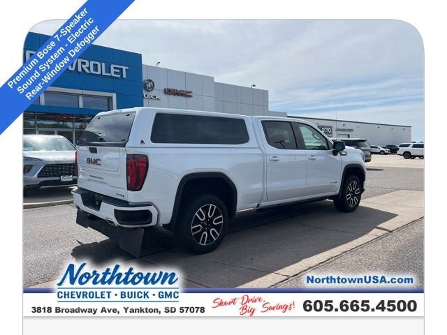 2023 GMC Sierra 1500 AT4