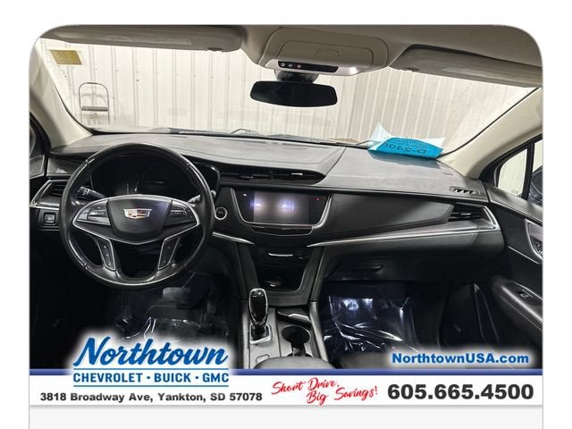 2018 Cadillac XT5 Luxury AWD