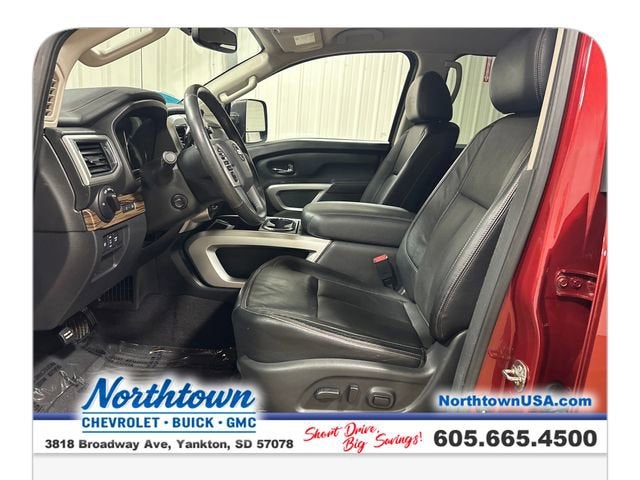 2017 Nissan Titan SL