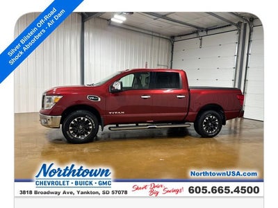 2017 Nissan Titan SL