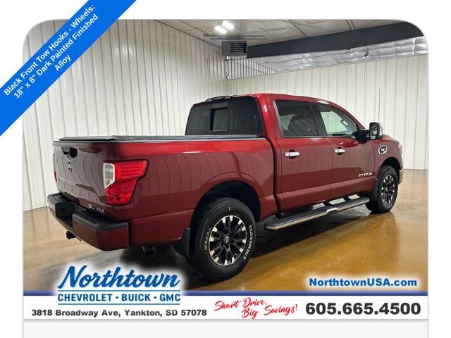 2017 Nissan Titan SL