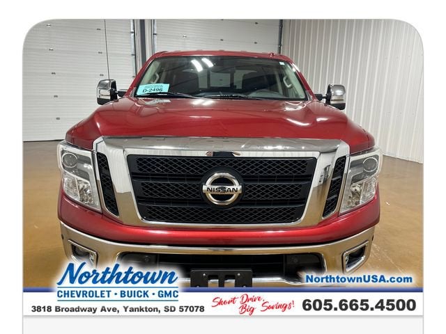 2017 Nissan Titan SL