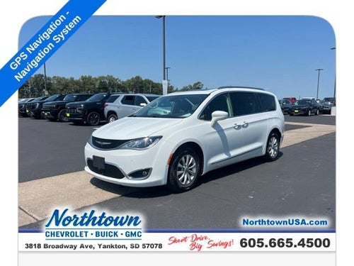 2018 Chrysler Pacifica Touring L Plus