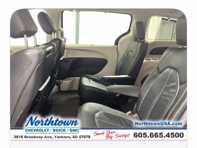 2018 Chrysler Pacifica Touring L Plus