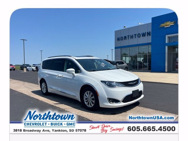 2018 Chrysler Pacifica Touring L Plus