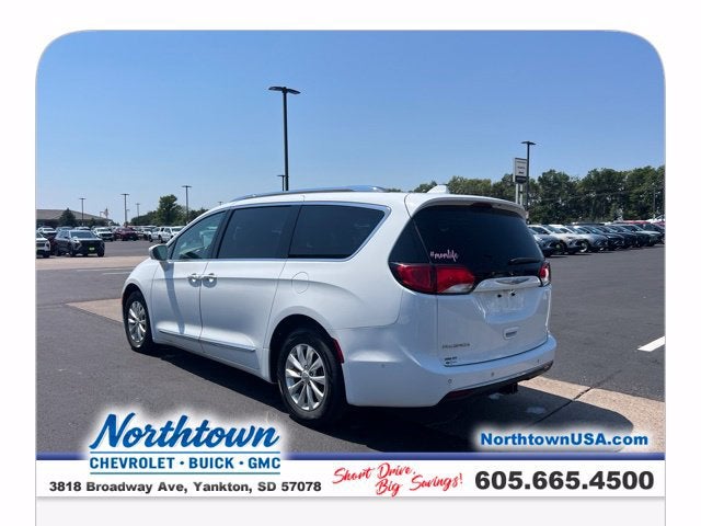 2018 Chrysler Pacifica Touring L Plus