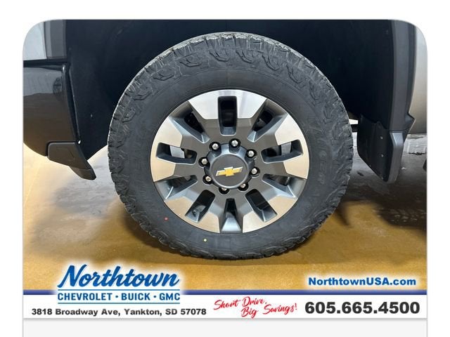 2024 Chevrolet Silverado 2500 HD Custom