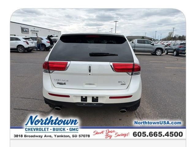 2014 Lincoln MKX Base