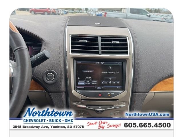 2014 Lincoln MKX Base