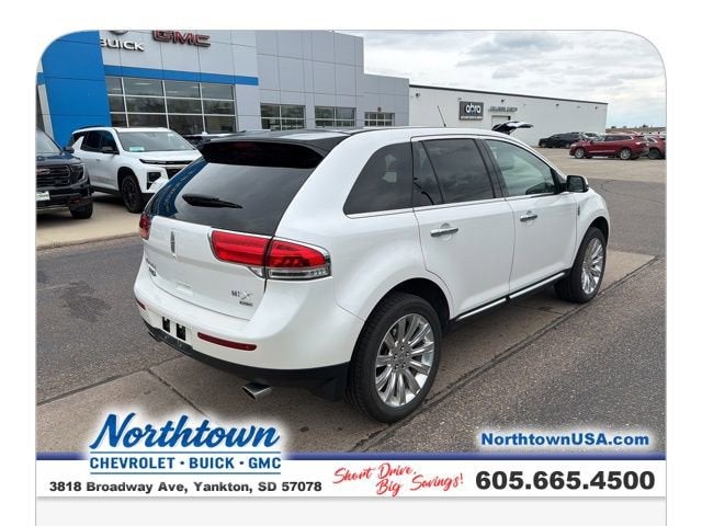2014 Lincoln MKX Base