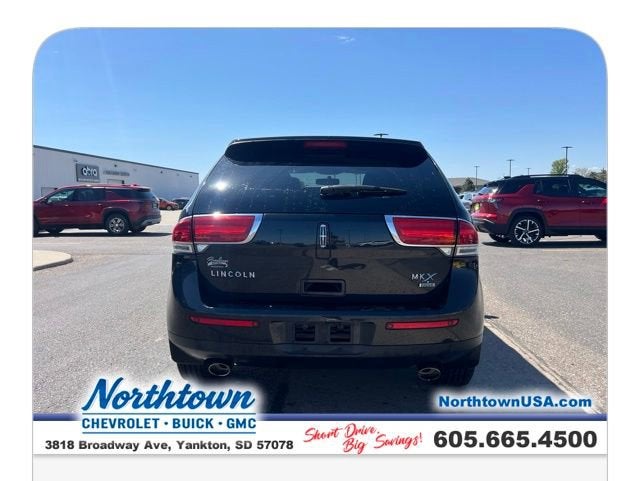 2015 Lincoln MKX Base
