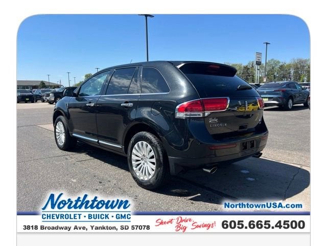 2015 Lincoln MKX Base