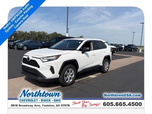 2025 Toyota RAV4 LE