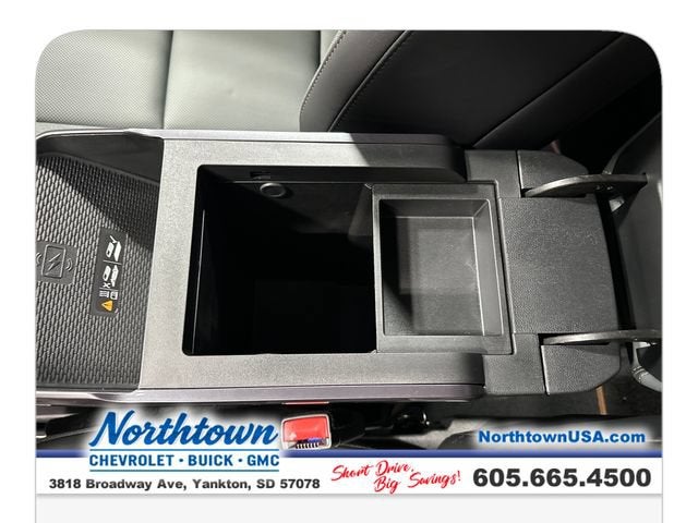 2027 GMC Terrain AWD AT4
