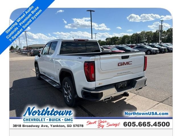 2022 GMC Sierra 1500 SLT