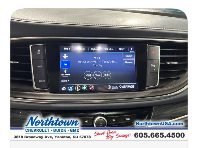 2020 Buick Enclave Essence