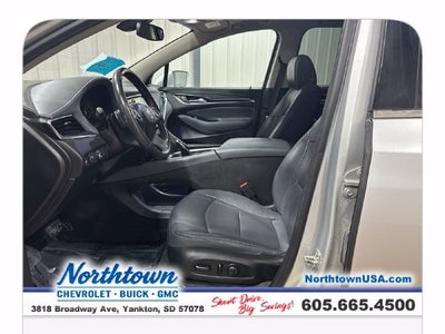 2020 Buick Enclave Essence