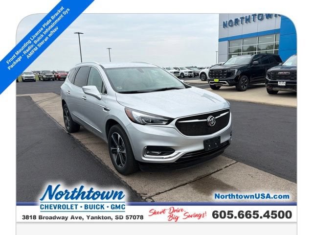 2021 Buick Enclave Essence