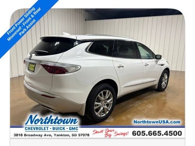 2023 Buick Enclave Essence