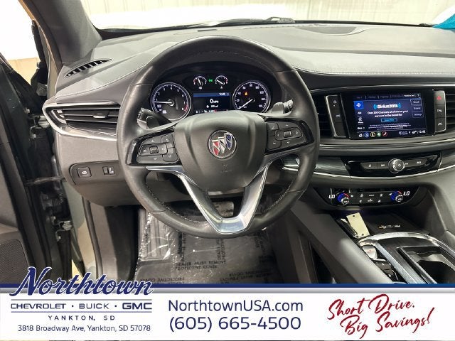2024 Buick Enclave Essence