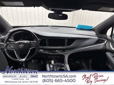 2024 Buick Enclave Essence