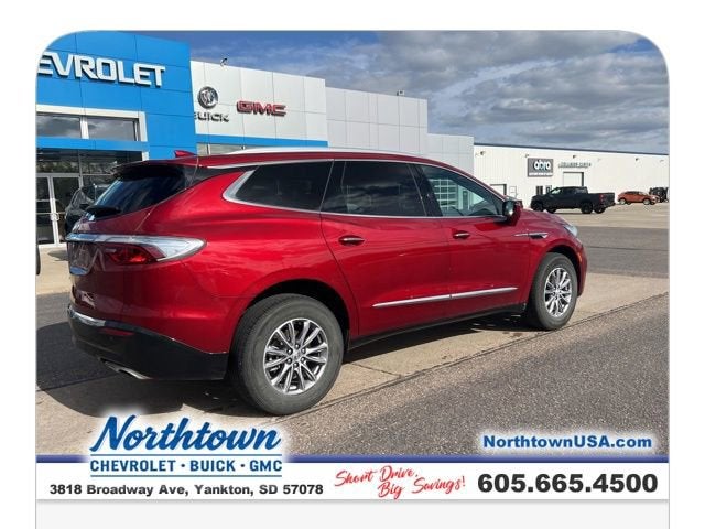 2024 Buick Enclave Essence