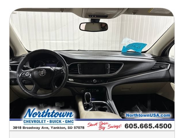 2021 Buick Enclave Essence
