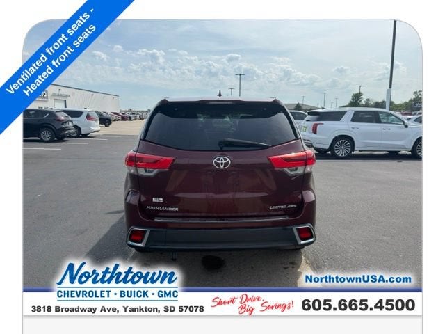 2017 Toyota Highlander Limited