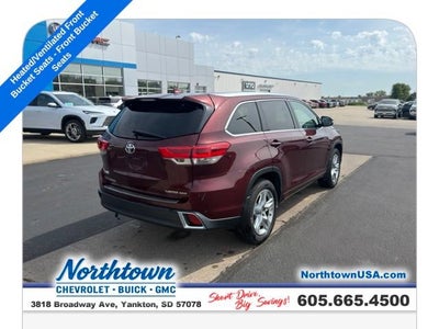 2017 Toyota Highlander Limited