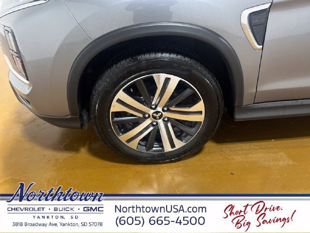 2025 Mitsubishi Outlander Sport S