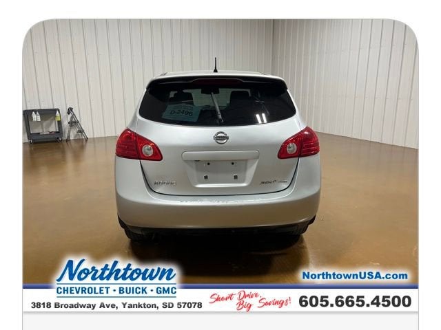 2010 Nissan Rogue S