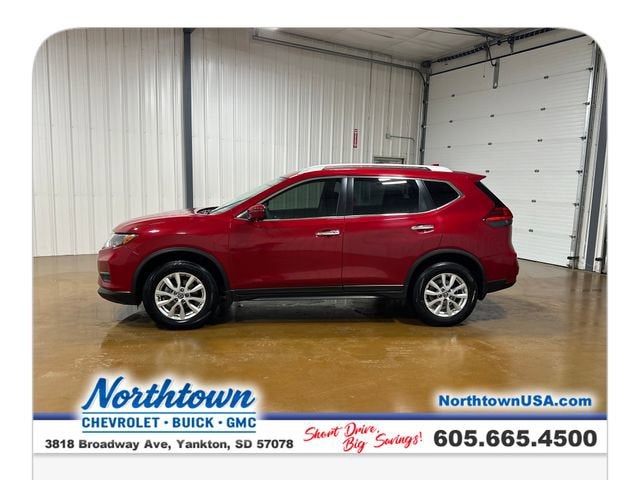 2017 Nissan Rogue SV