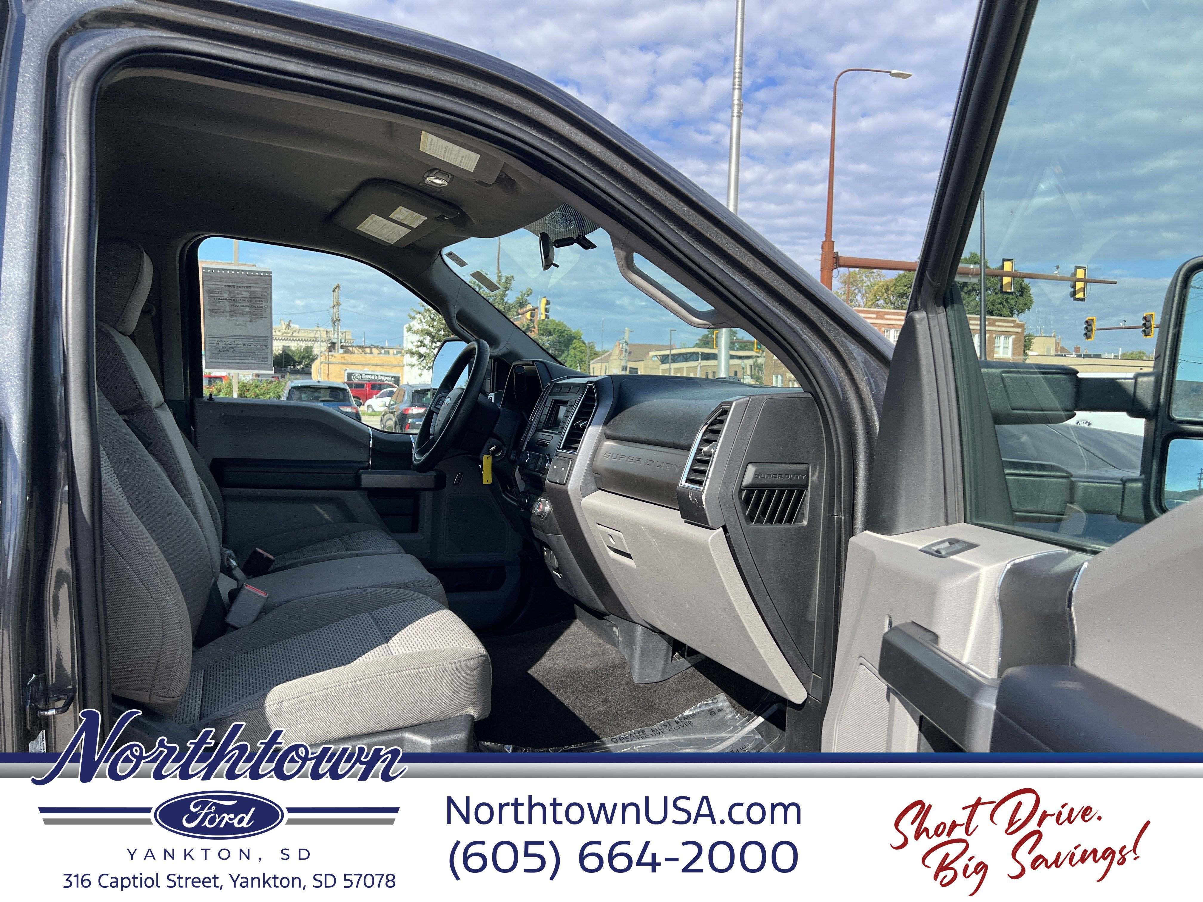 2017 Ford Super Duty F-350 DRW XLT