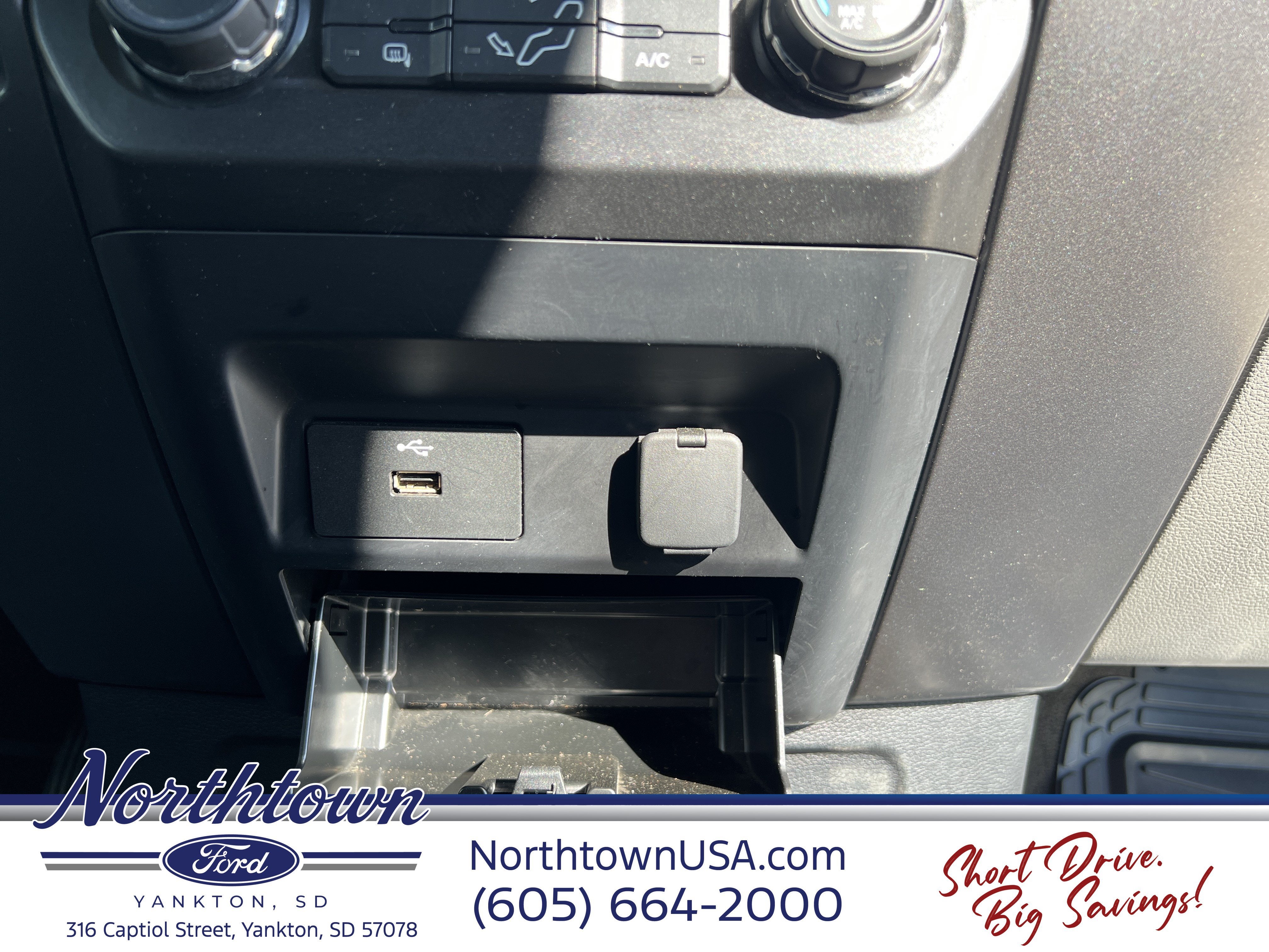 2017 Ford Super Duty F-350 DRW XLT