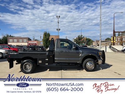 2017 Ford Super Duty F-350 DRW XLT