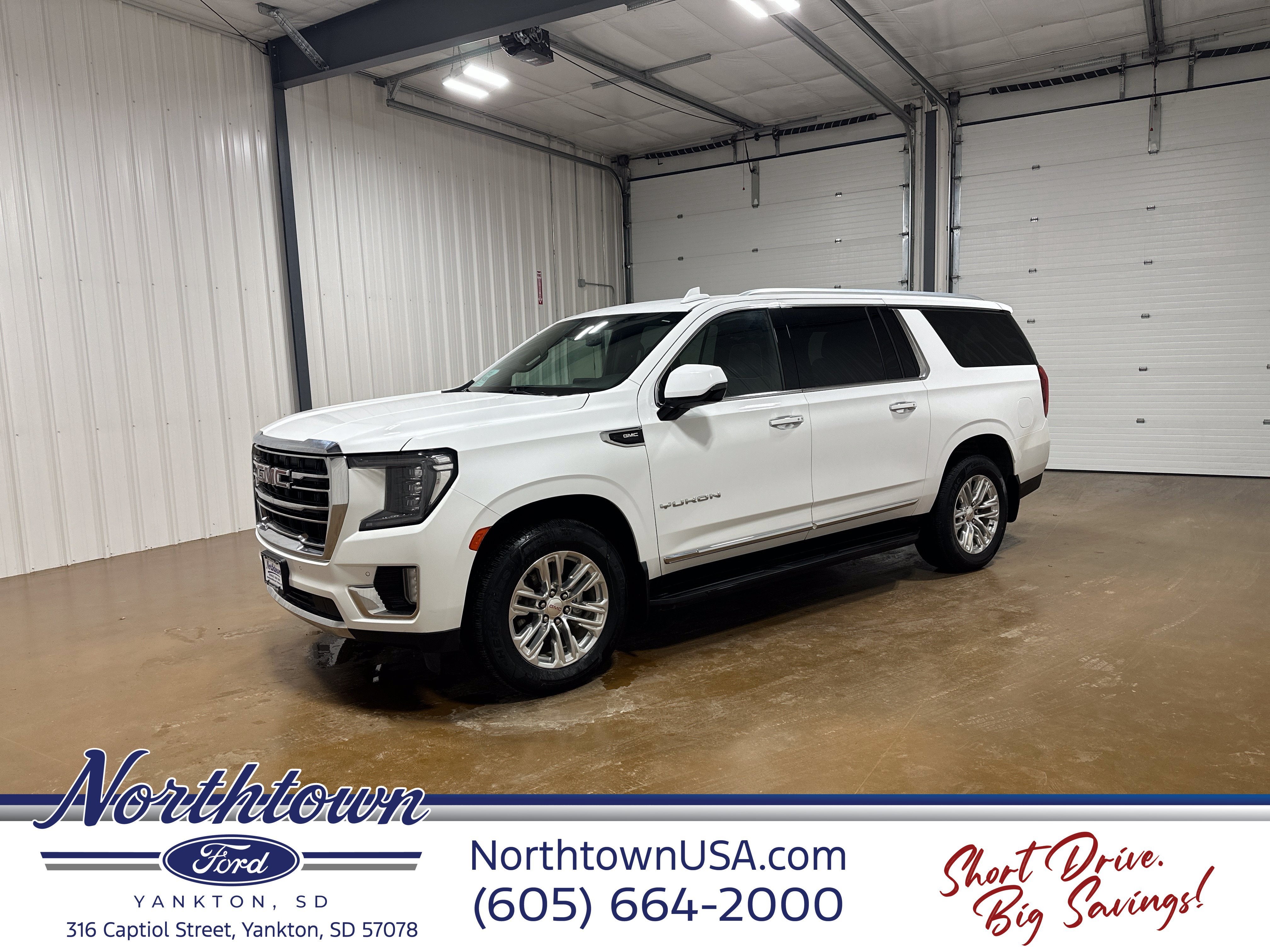 2023 GMC Yukon XL SLT
