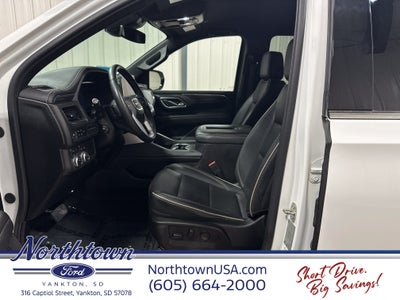 2023 GMC Yukon XL SLT