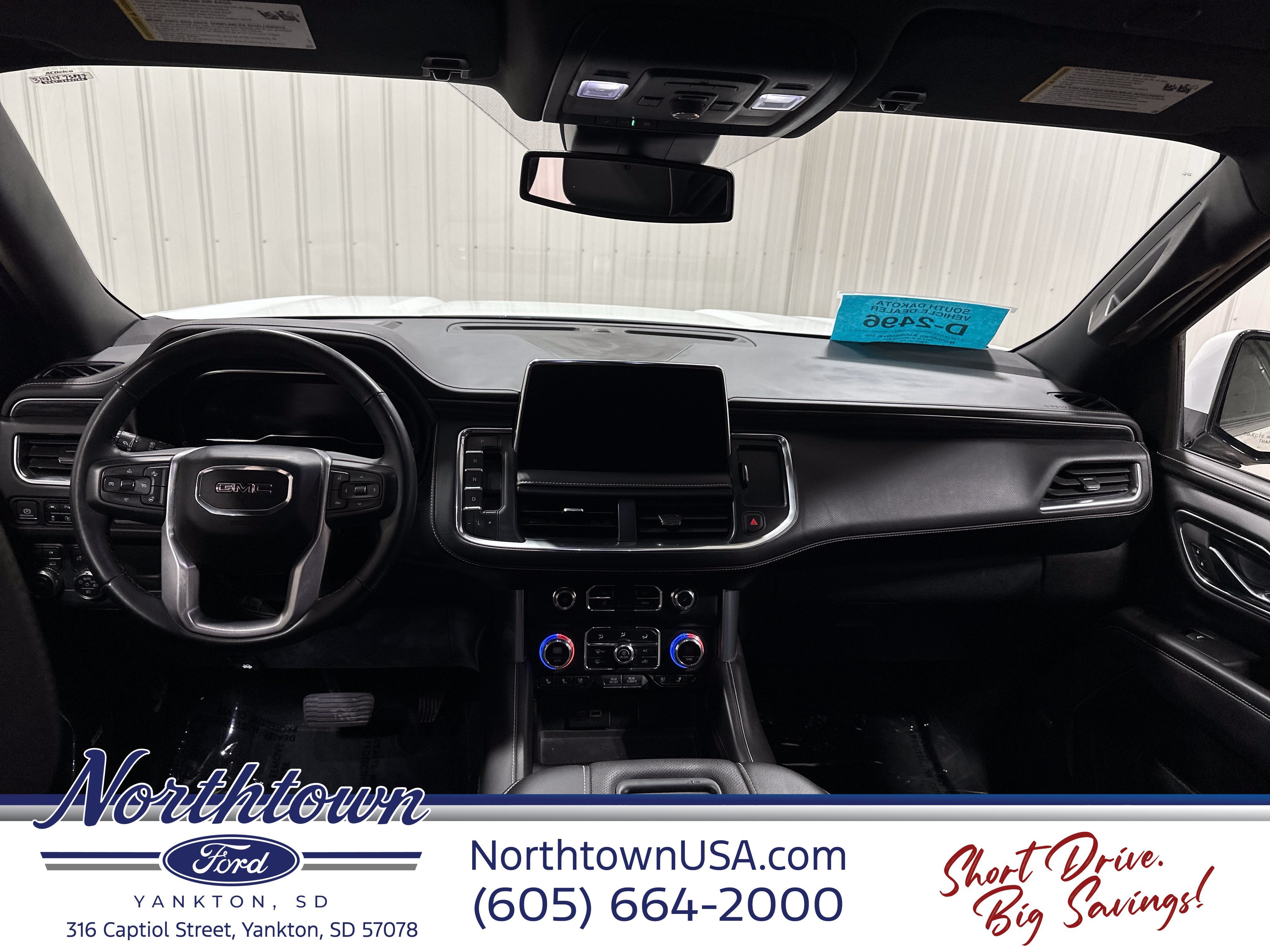 2023 GMC Yukon XL SLT